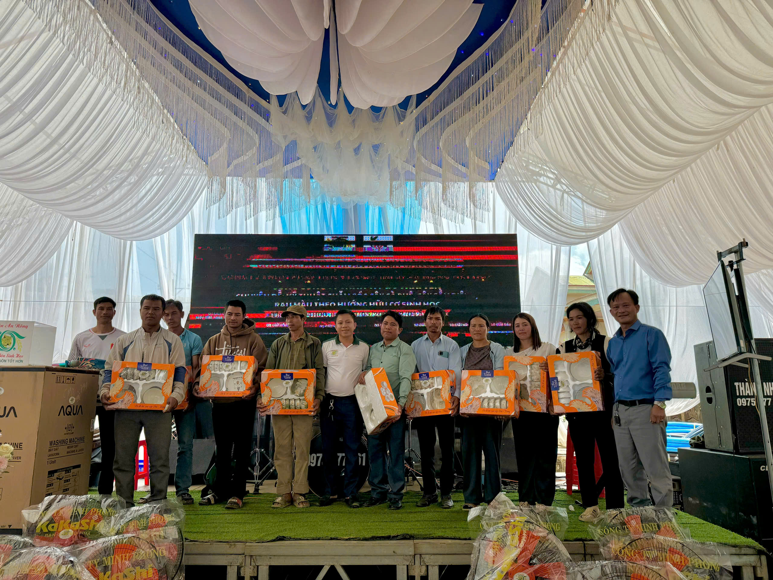 Chương trình tri ân khách hàng năm 2025-5