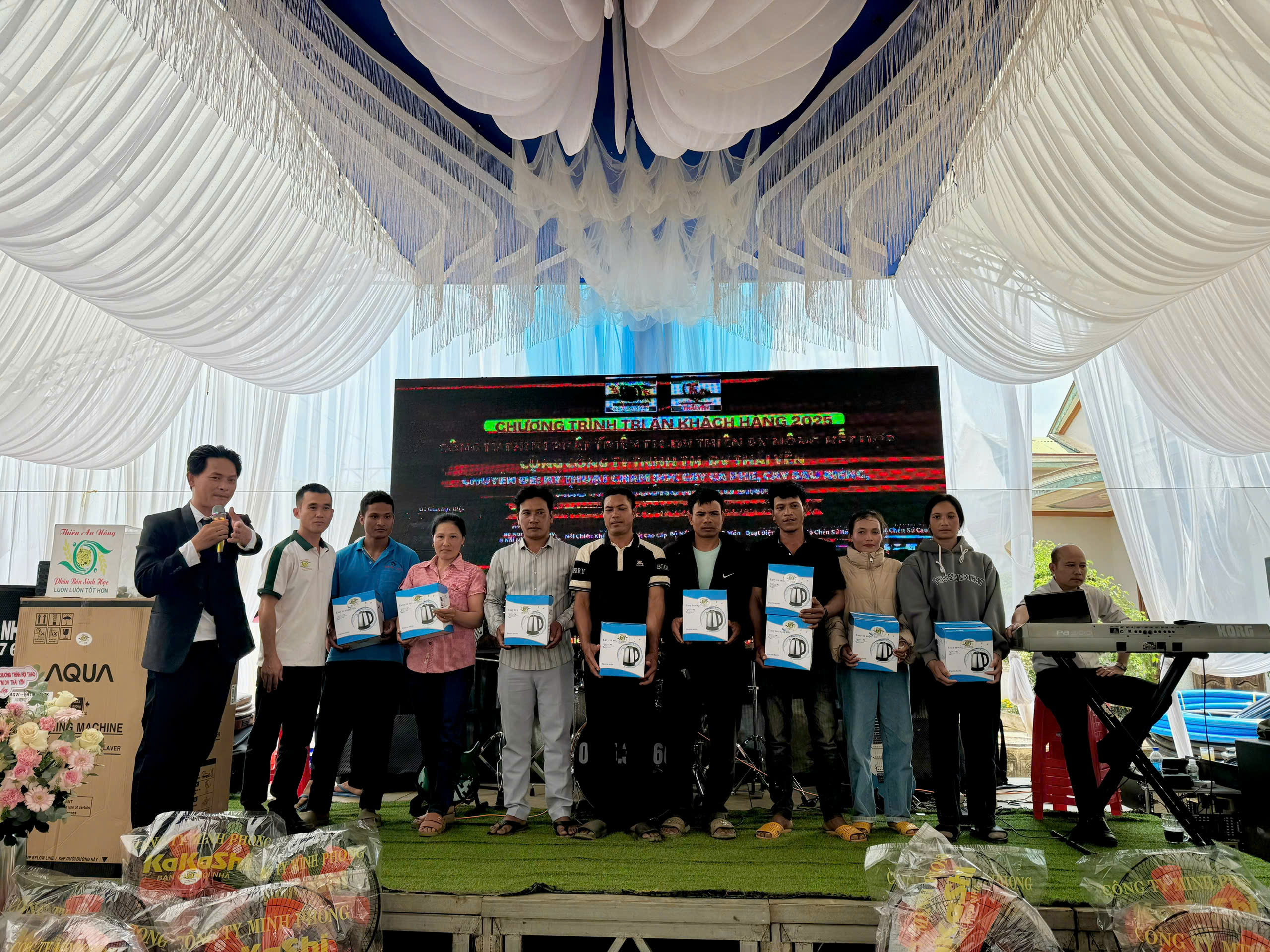 Chương trình tri ân khách hàng năm 2025-6
